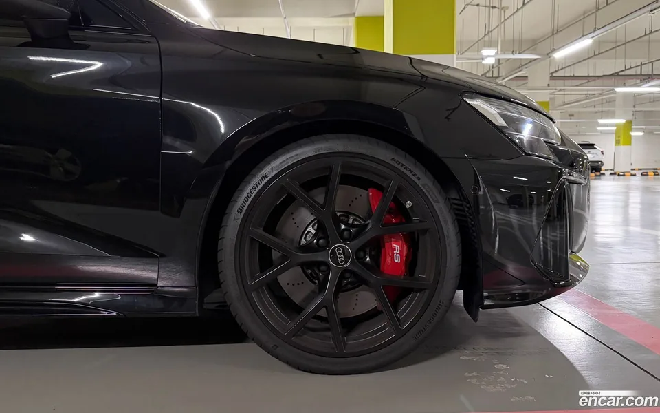 Audi RS3 (8Y) 2.5 TFSI 2025 — thumbnail 5