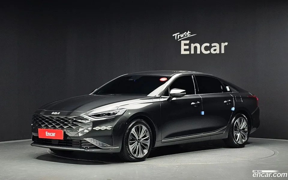 Kia K8 Hybrid 2023 — photo 1, buy with delivery to Moscow