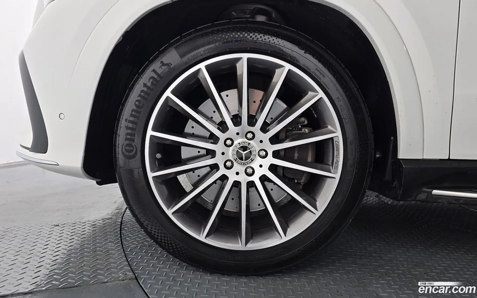 Mercedes-Benz GLE-Class GLE450d 4MATIC 2024 — thumbnail 5