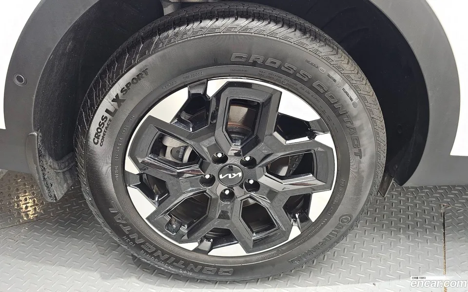Kia Sorento 2.5T 2WD 2025 — thumbnail 2