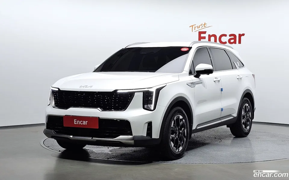 Kia Sorento 2.5T 2WD 2025 — photo 1, buy with delivery to Moscow