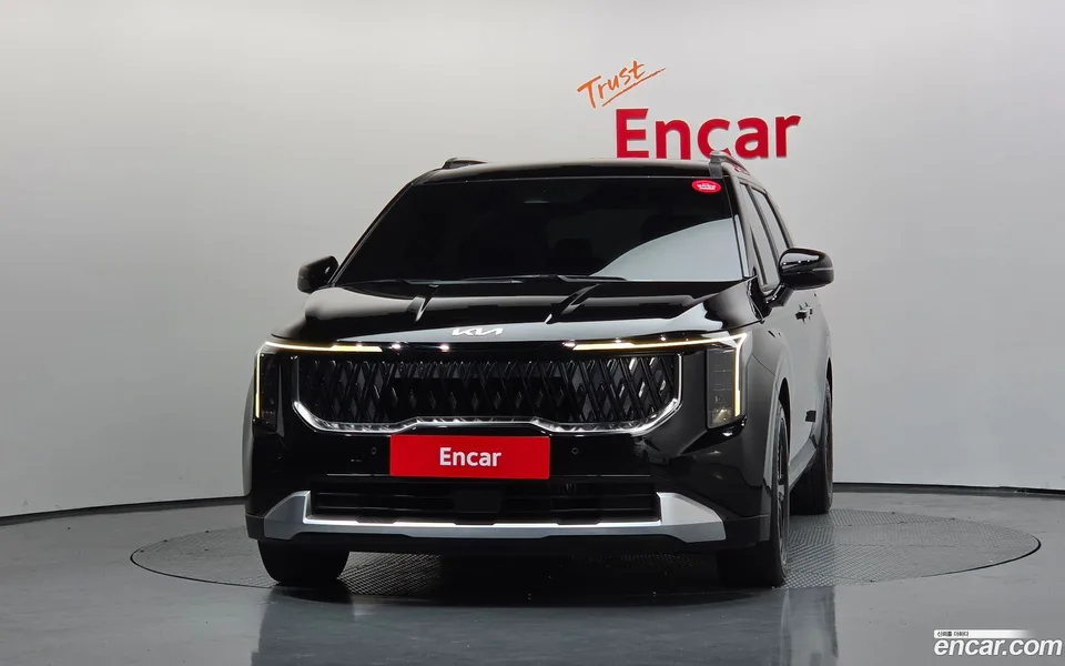 Kia Carnival 9 2025 — thumbnail 3