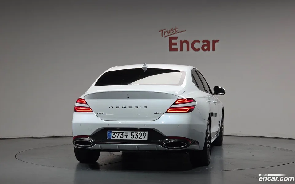 Genesis G70 2.5T 4WD 2025 — thumbnail 4