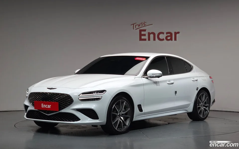 Genesis G70 2.5T 4WD 2025 — photo 1, buy with delivery to Moscow