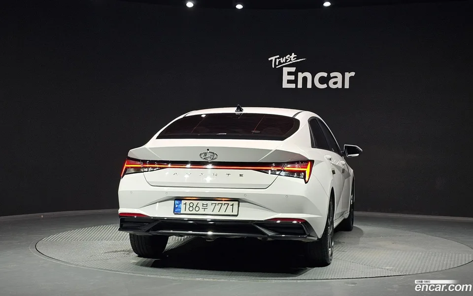 Hyundai Avante 1.6 2023 — thumbnail 4