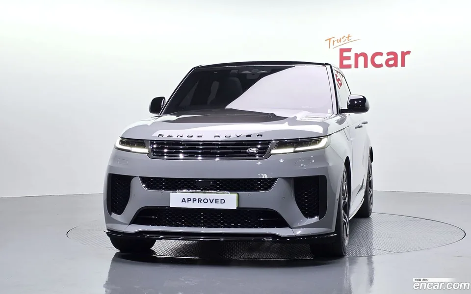 Land Rover Range Rover Sport P635 SV 2025 — миниатюра 3