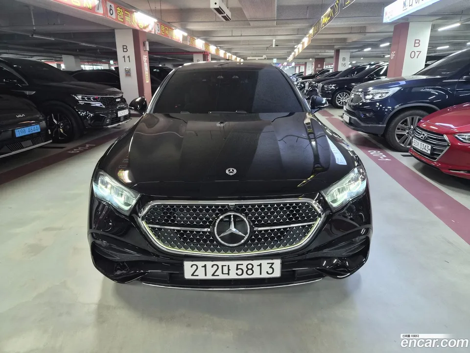 Mercedes-Benz E-Class E200 AMG Line 2025 — photo 1, buy with delivery to Moscow
