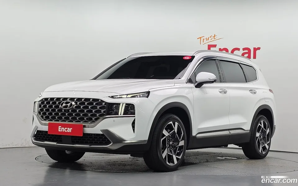 Hyundai SantaFe 2.5T 2WD 2023 — photo 1, buy with delivery to Moscow