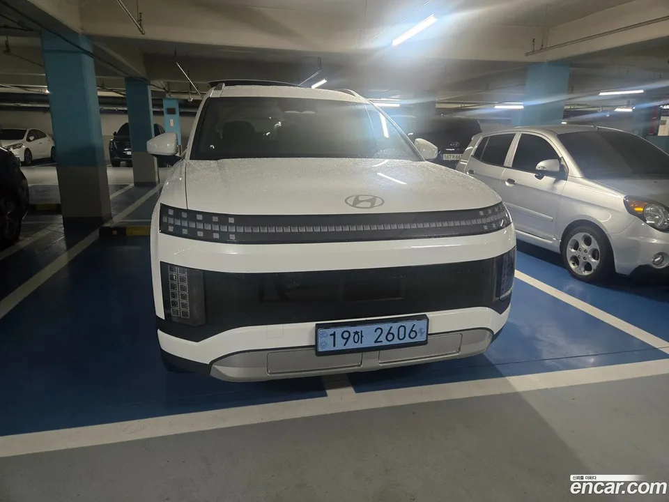 Hyundai Ioniq 9 AWD 2026 — photo 1, buy with delivery to Moscow