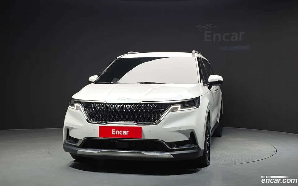 Kia Carnival 9 2022 — thumbnail 3