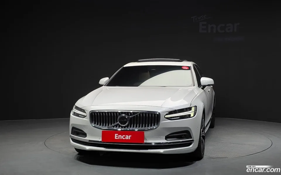 Volvo S90 B6 AWD 2023 — thumbnail 3