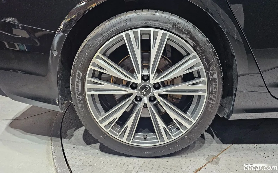 Audi A6 45 TDI 2023 — thumbnail 5