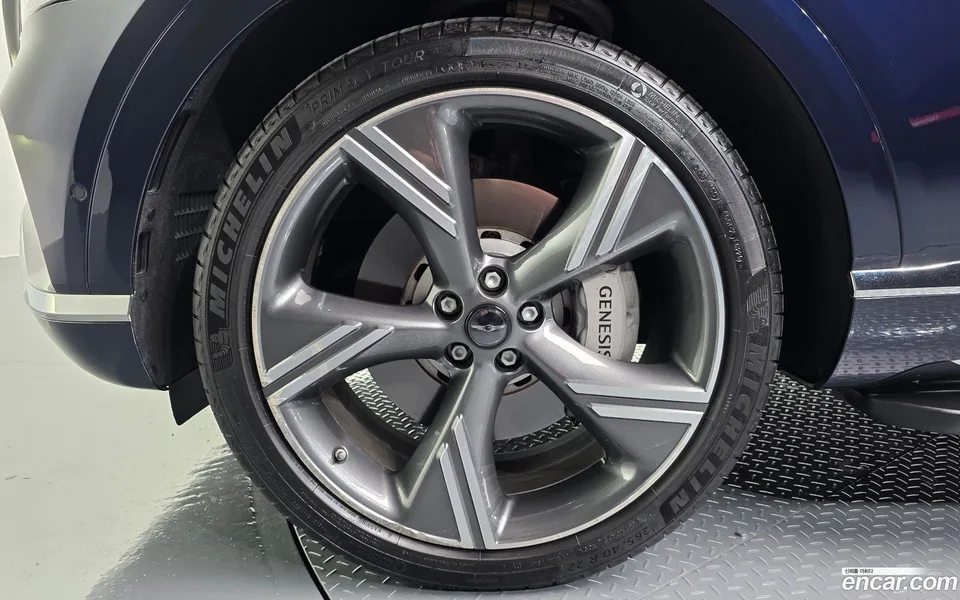 Genesis GV80 2.5T AWD 2025 — thumbnail 2