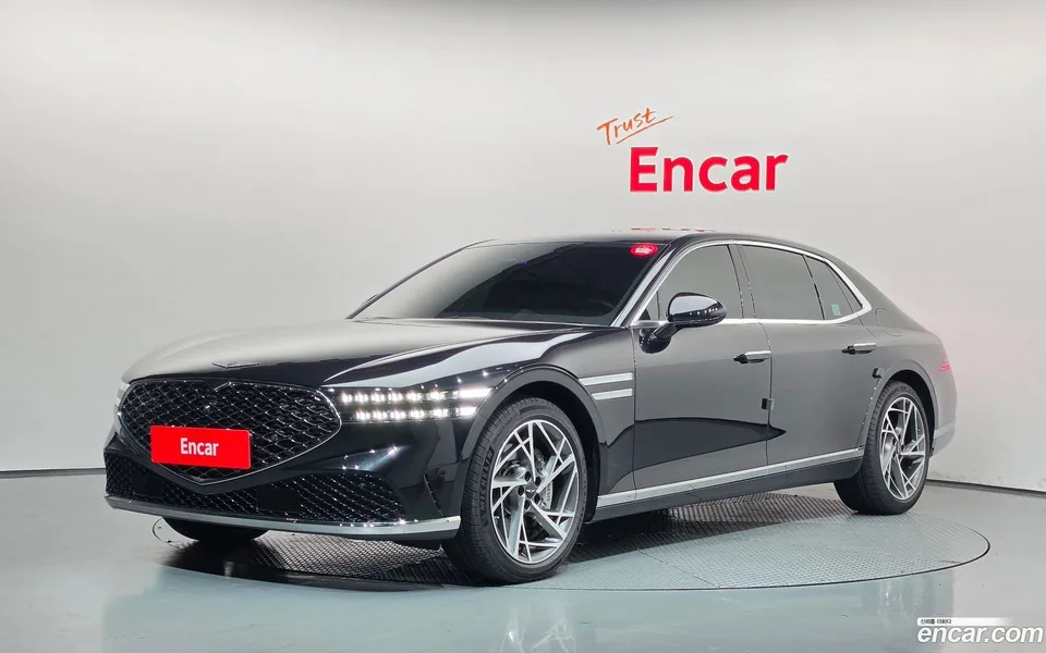 Genesis G90 3.5 AWD 2026 — photo 1, buy with delivery to Moscow