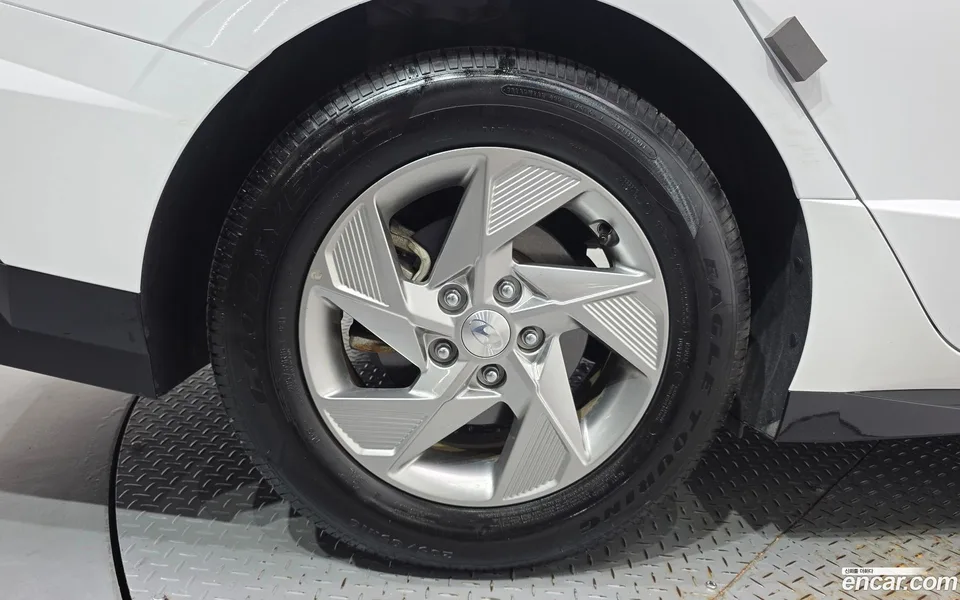 Hyundai Sonata The Edge 2.0 LPG() 2025 — thumbnail 2