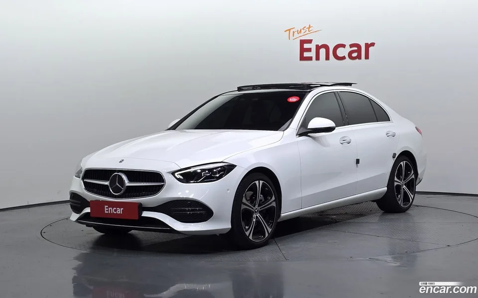 Mercedes-Benz C-Class C300 4MATIC 2023 — photo 1, buy with delivery to Moscow