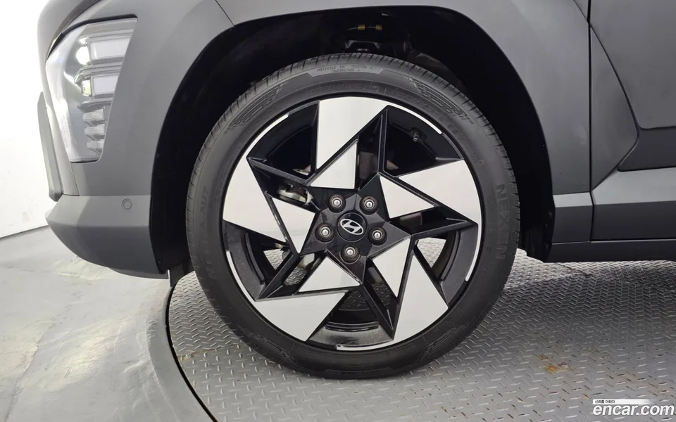 Hyundai Kona 1.6 2WD 2024 — миниатюра 2