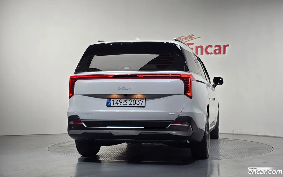 Kia Carnival HEV 7 2024 — thumbnail 4