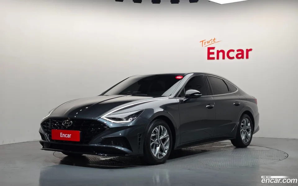 Hyundai Sonata 1.6 2023 — photo 1, buy with delivery to Moscow