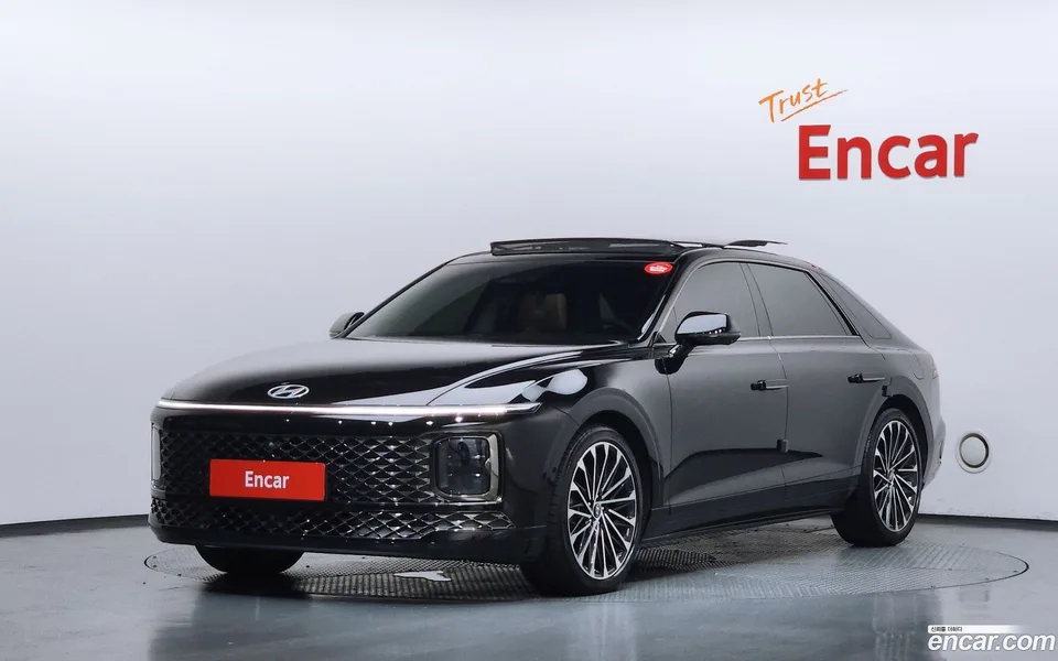 Hyundai Grandeur Hybrid 2023 — photo 1, buy with delivery to Moscow