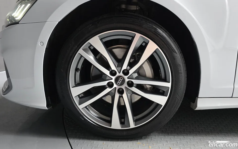 Audi A6 45 TFSI 2023 — thumbnail 5