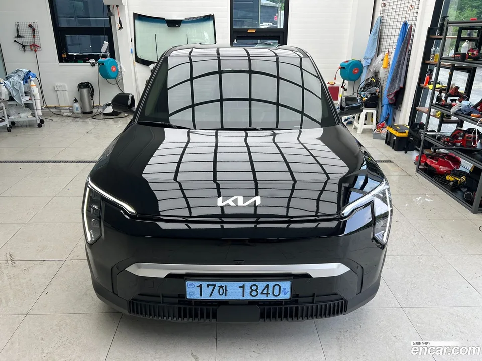 Kia EV3 2WD 2026 — thumbnail 3