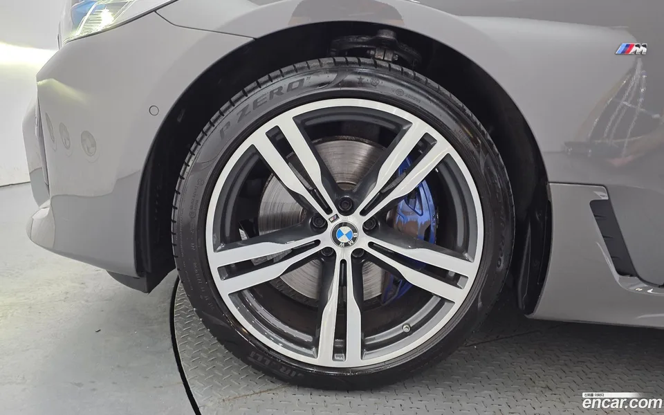 BMW 6 Series GT 630i xDrive M 2022 — thumbnail 2