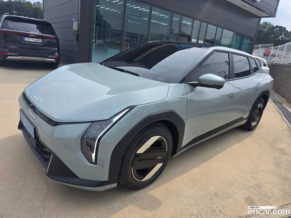 Kia EV4 2WD 2026 — thumbnail 5