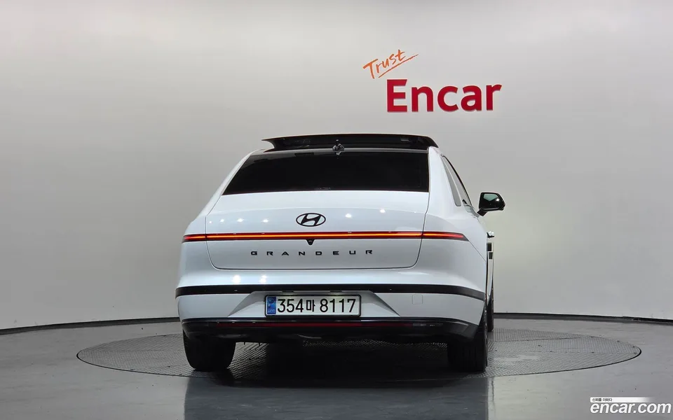 Hyundai Grandeur Hybrid 2024 — thumbnail 4