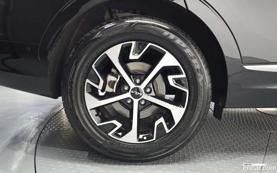 Kia Sportage Hybrid 2WD 2024 — thumbnail 5