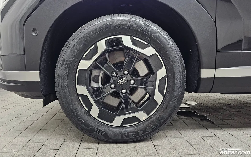 Hyundai SantaFe 2.5T 2WD 2025 — thumbnail 2