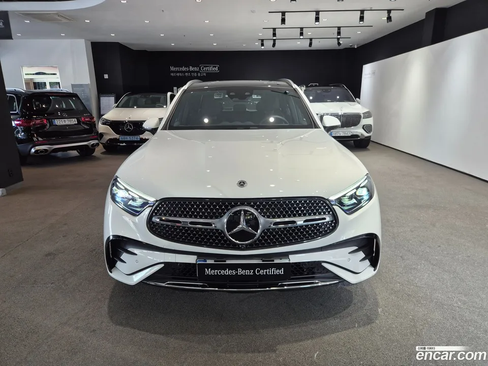 Mercedes-Benz GLC-Class GLC300 4MATIC AMG Line 2026 — thumbnail 3