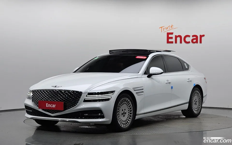 Genesis G80 2.5 AWD 2023 — photo 1, buy with delivery to Moscow