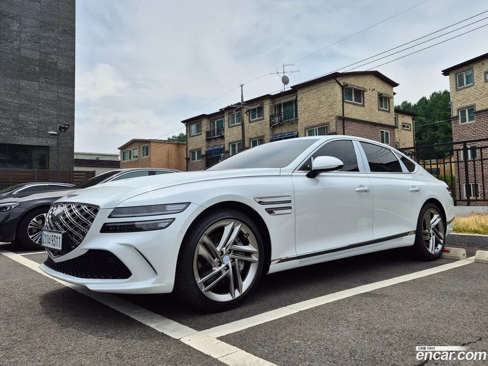 Genesis G80 2.5 AWD 2026 — thumbnail 3