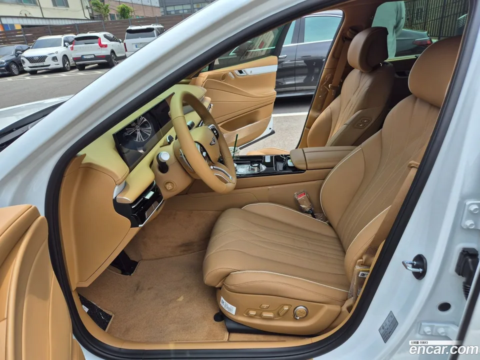 Genesis G80 2.5 AWD 2026 — thumbnail 4