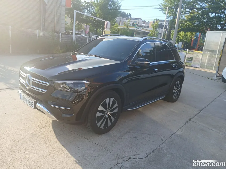 Mercedes-Benz GLE-Class GLE350 4MATIC 2025 — photo 1, buy with delivery to Moscow
