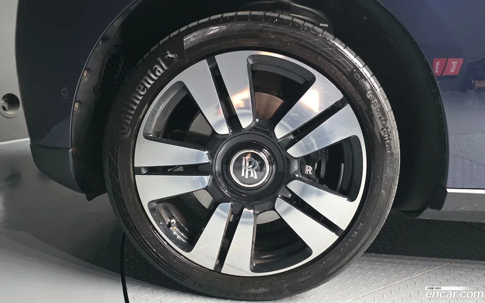 Rolls-Royce Cullinan 6.7 V12 2022 — thumbnail 5