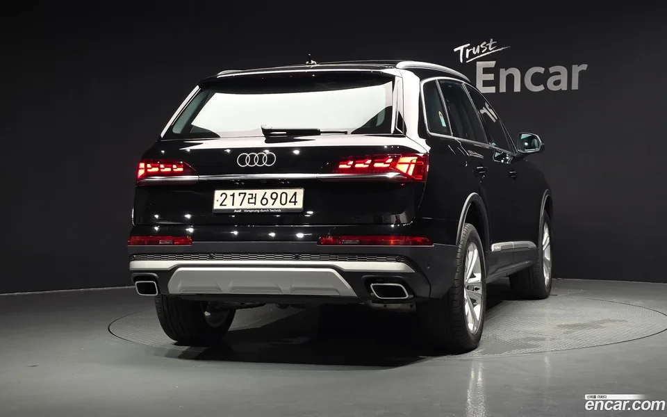 Audi Q7 (4M) 55 TFSI 2024 — thumbnail 4