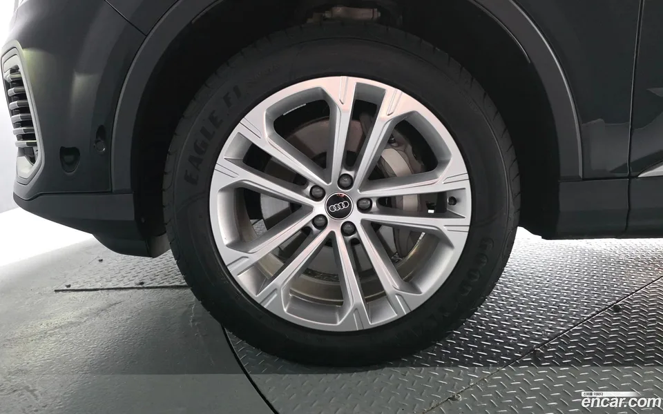 Audi Q7 (4M) 55 TFSI 2024 — thumbnail 5