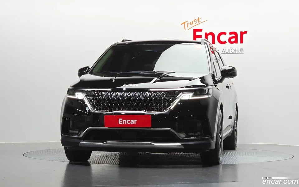 Kia Carnival 9 2022 — thumbnail 3