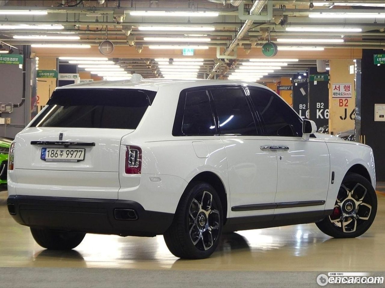 Rolls-Royce Cullinan 2023 — 3