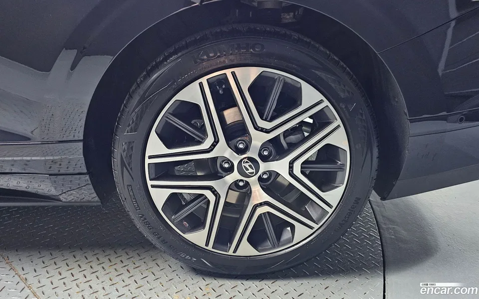 Hyundai Grandeur Hybrid 2024 — thumbnail 2
