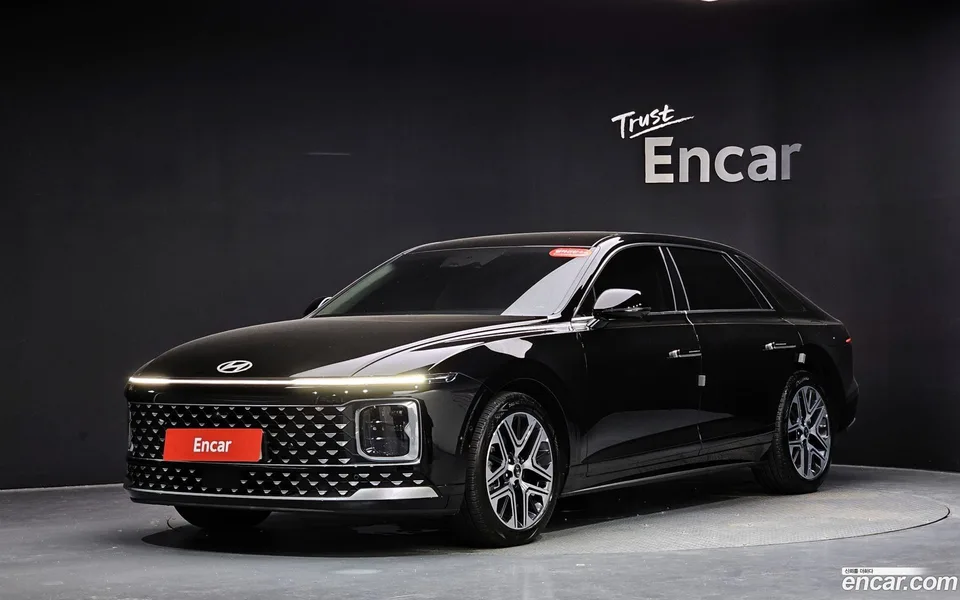 Hyundai Grandeur Hybrid 2024 — photo 1, buy with delivery to Moscow