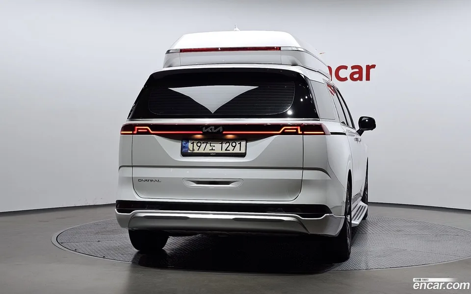 Kia Carnival 7 2022 — thumbnail 4