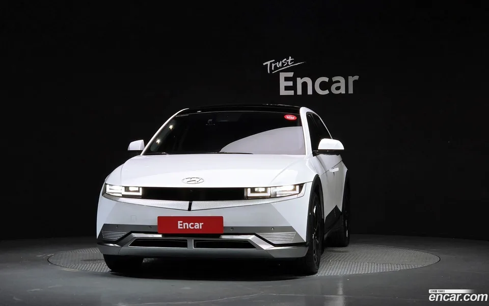 Hyundai Ioniq 5 2024 — thumbnail 3
