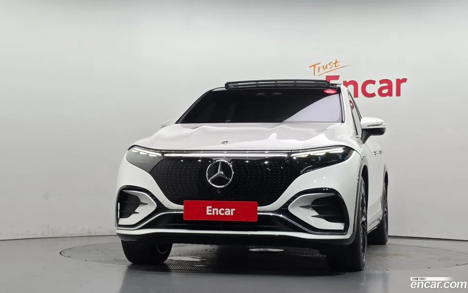 Mercedes-Benz EQS SUV EQS580 4MATIC 2023 — thumbnail 3