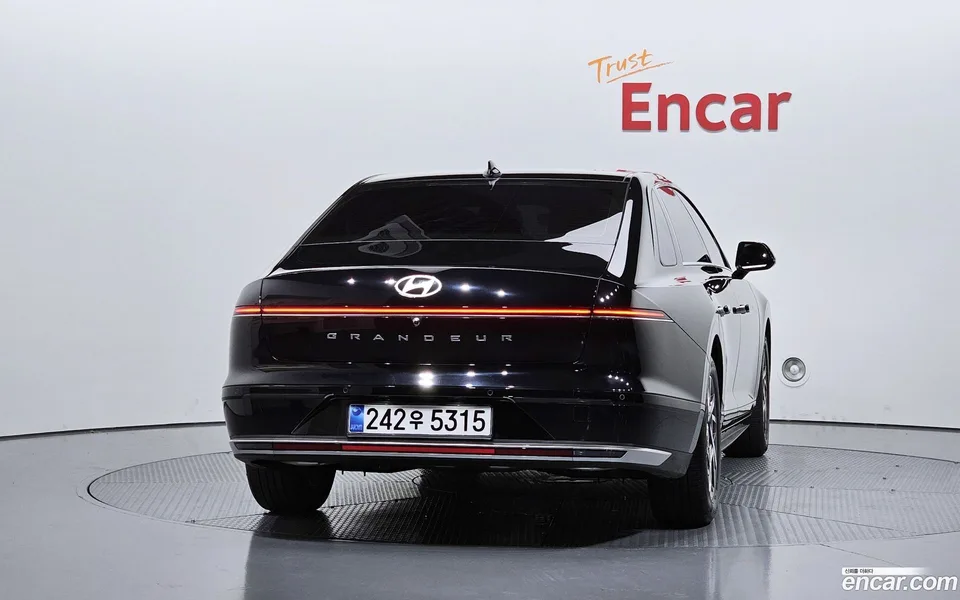 Hyundai Grandeur 2.5 2WD 2026 — thumbnail 4