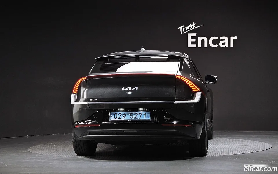 Kia EV6 2024 — thumbnail 4