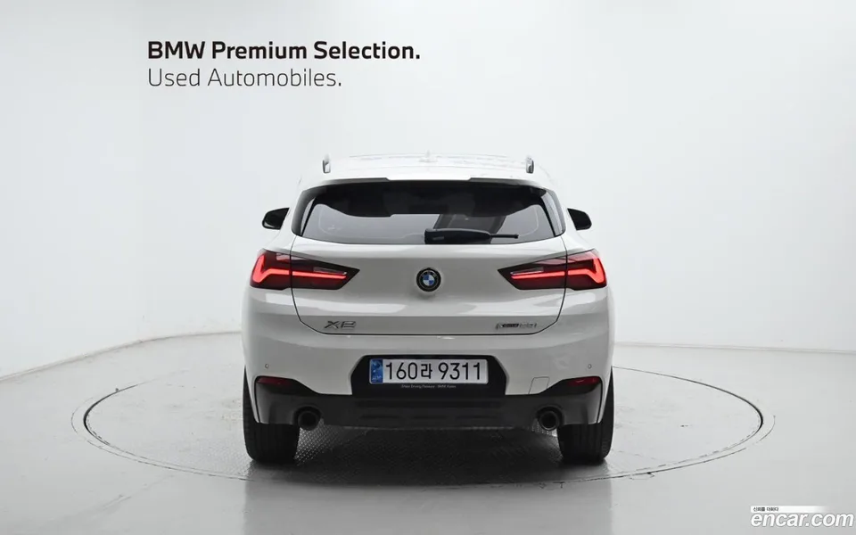 BMW X2 xDrive20i M 2022 — thumbnail 4