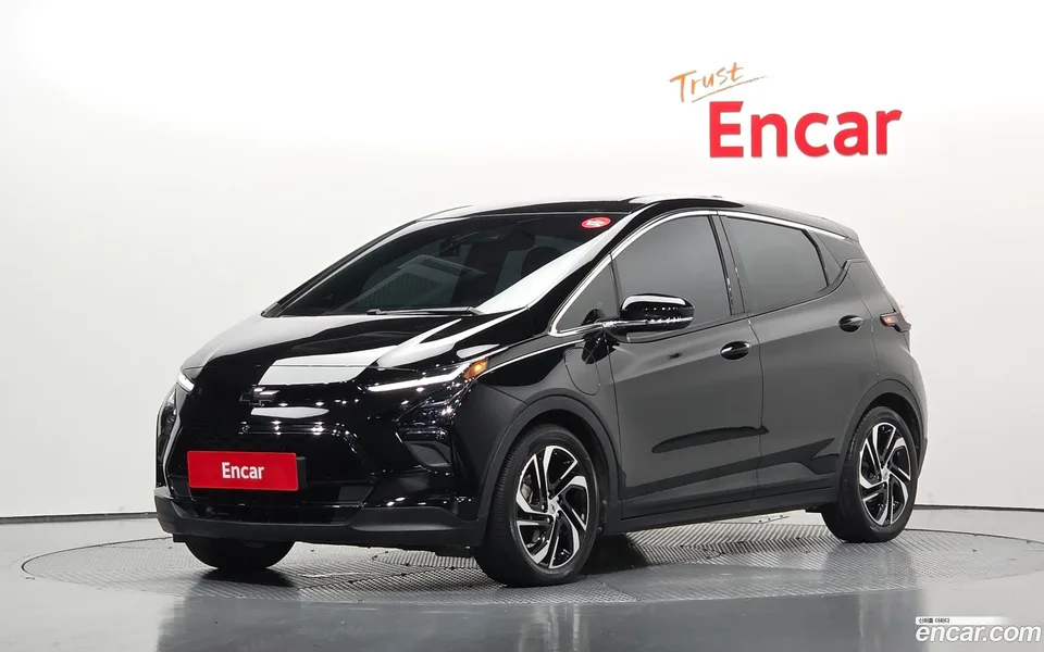 Chevrolet Bolt EV EV 2022 — photo 1, buy with delivery to Moscow